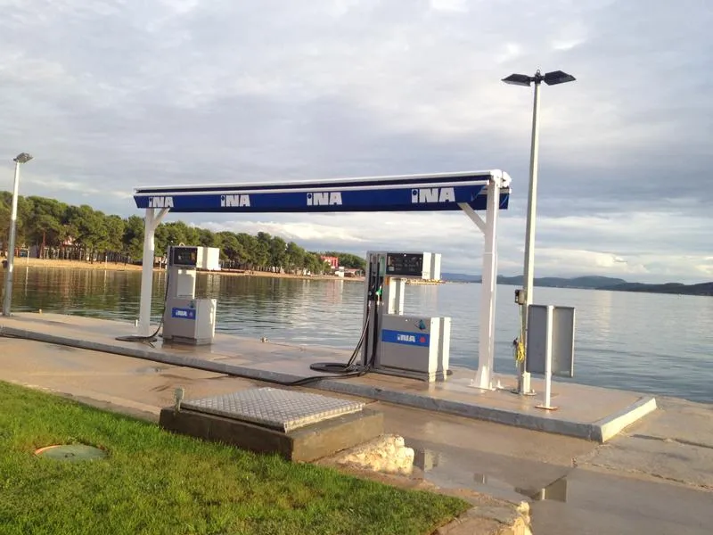 INA Vodice-marina - Photo 2