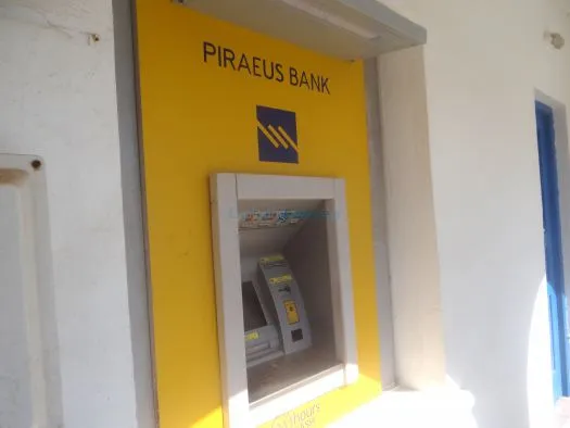 Piraeus Bank - Photo 2