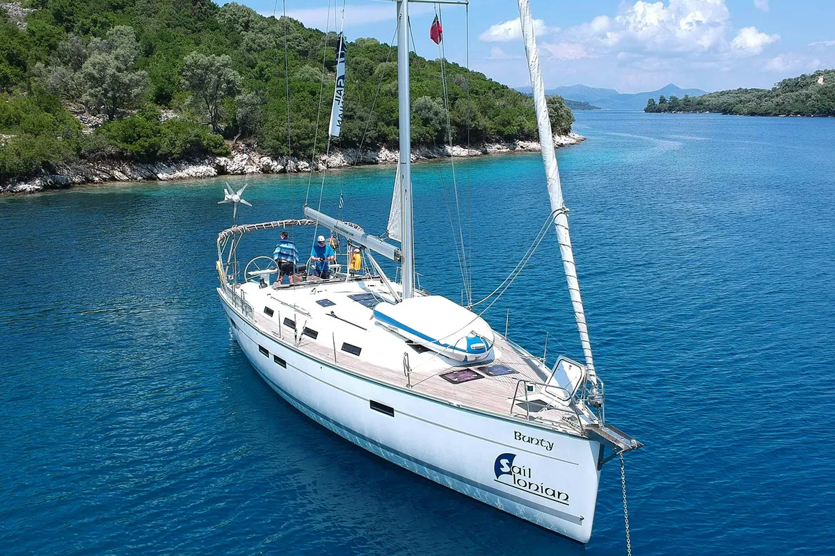 Ionian Yacht Charter - Photo 3