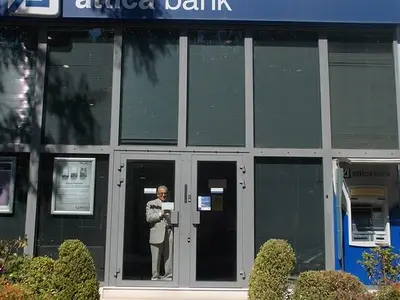 Attica - Photo 2