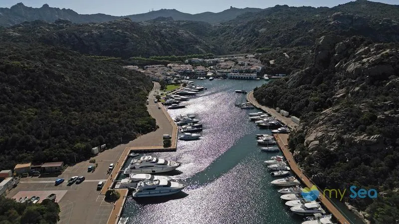 Fuel Dock - Photo 1