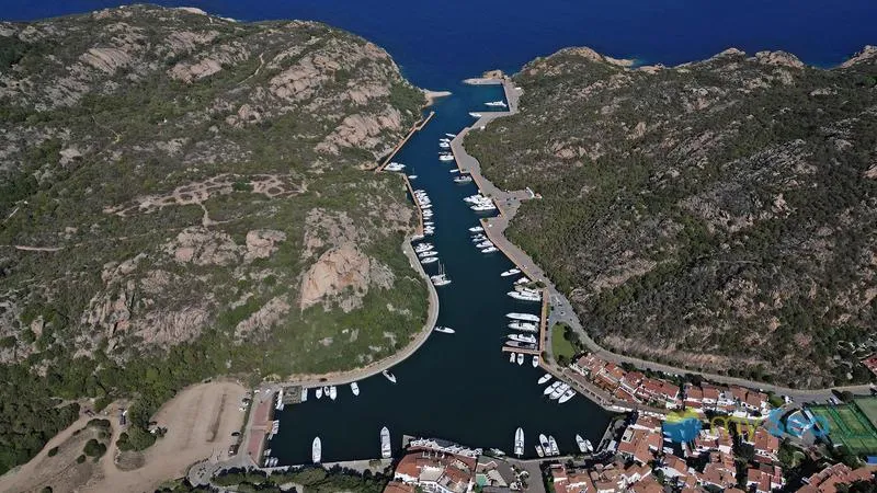 Fuel Dock - Photo 4