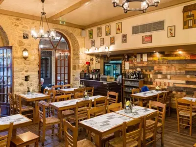 Barba-Thomas Tavern - Photo 2