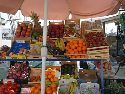 Mini Market - Photo 4