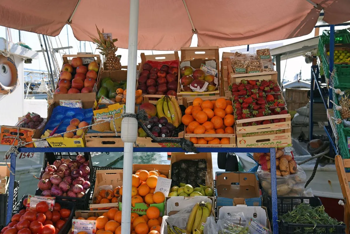 Mini Market - Photo 4