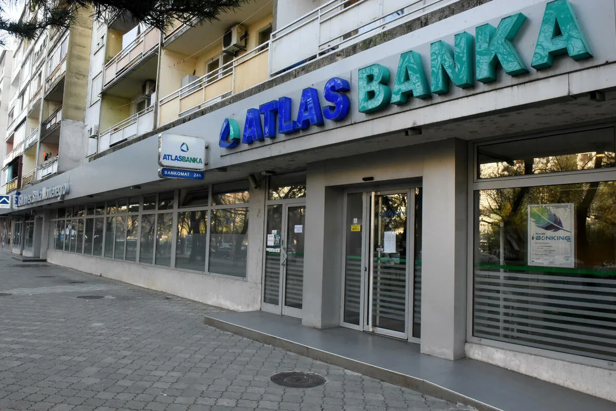 Atlas Banka - Photo 3