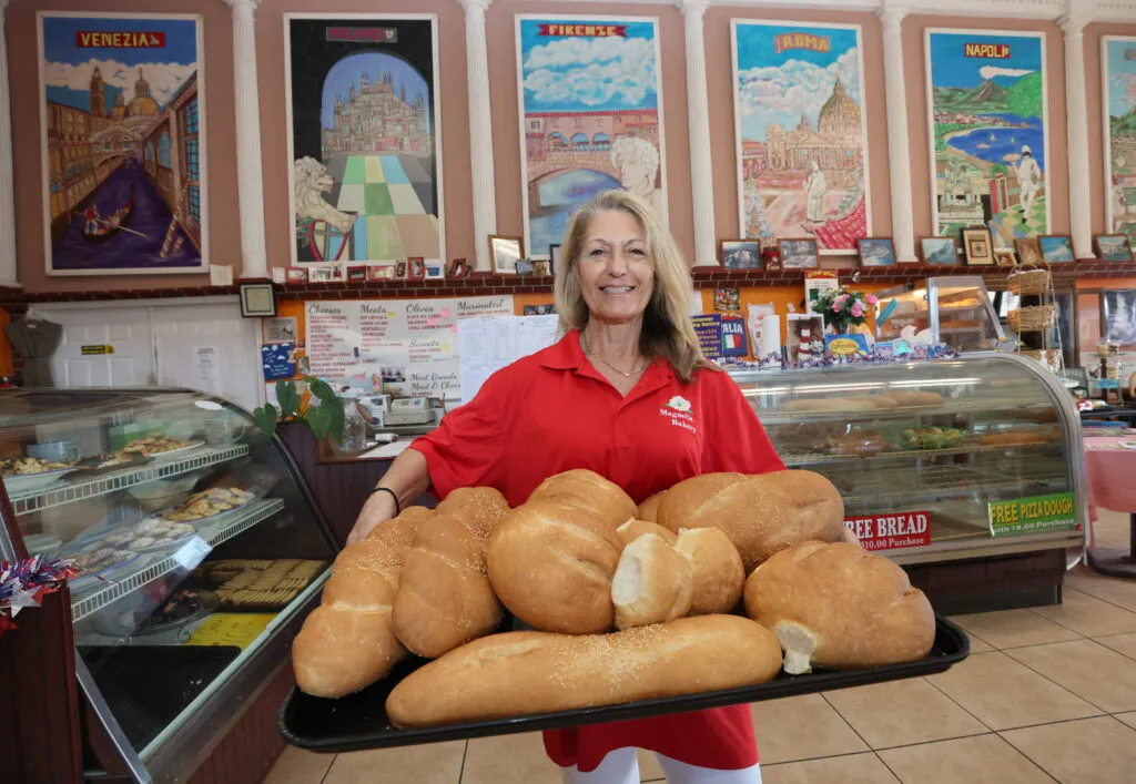Vellios Bakery - Photo 5