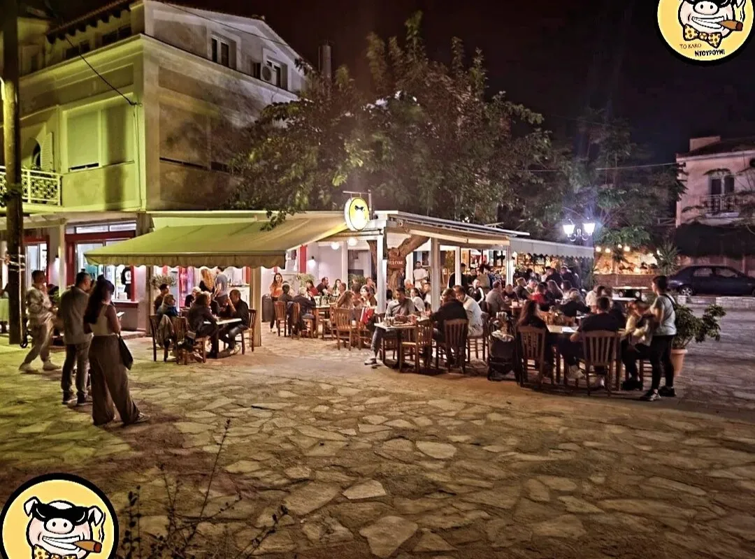 Marina Café Restaurant - Photo 2