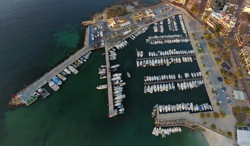 Fuel Dock - Photo 4