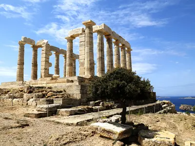 Temple of Poseidon - Photo 2