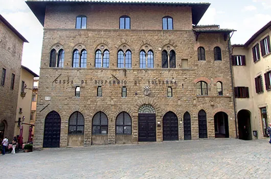 Cassa Risparmi di Volterra - Photo 1