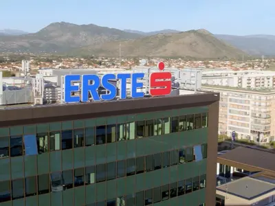 Erste Bank - Photo 1
