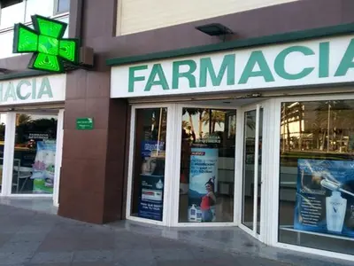 Farmacia Isabel Colmeiro Ayela - Photo 1