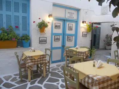 Vasilis - Photo 2