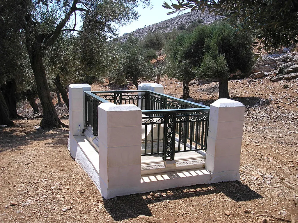 Grave of Rupert Brooke - Photo 1