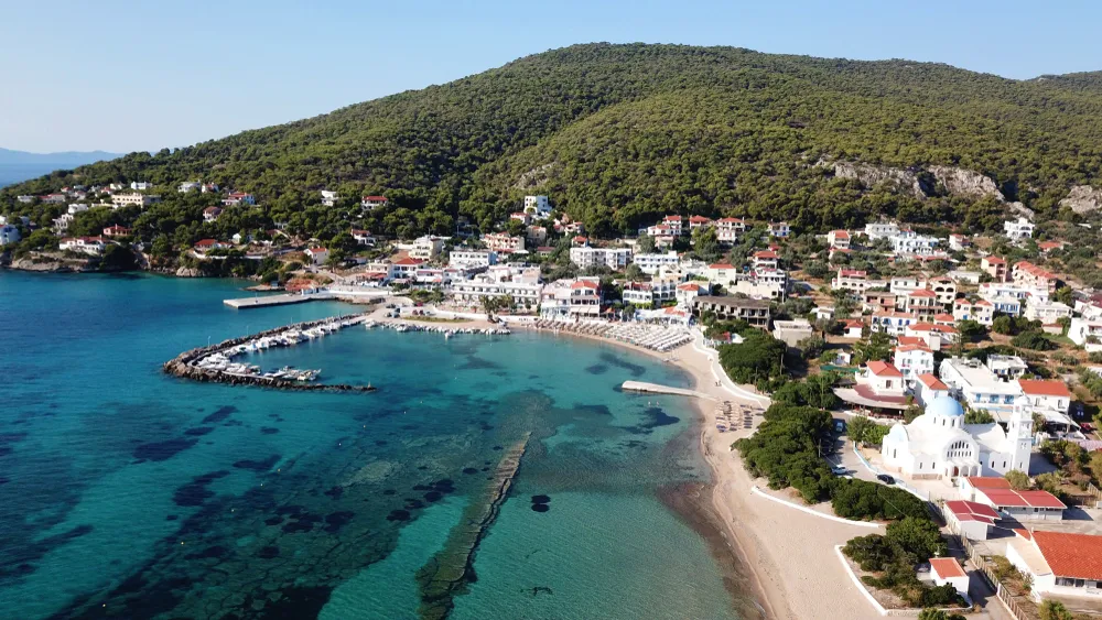 Yialos - Photo 1