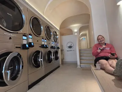 Challis Ave Laundry and Valet - Photo 1
