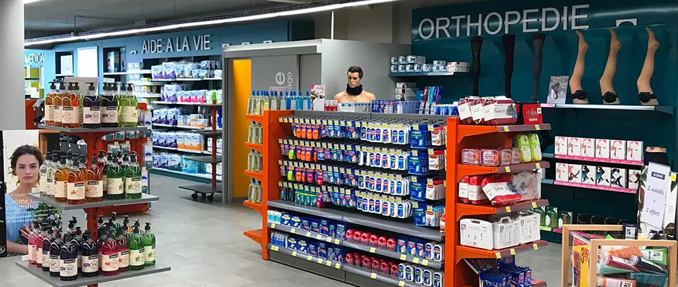 Pharmacie des 4 ponts - Photo 2