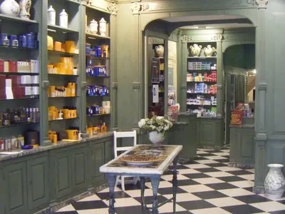 Pharmacie des 4 ponts - Photo 3