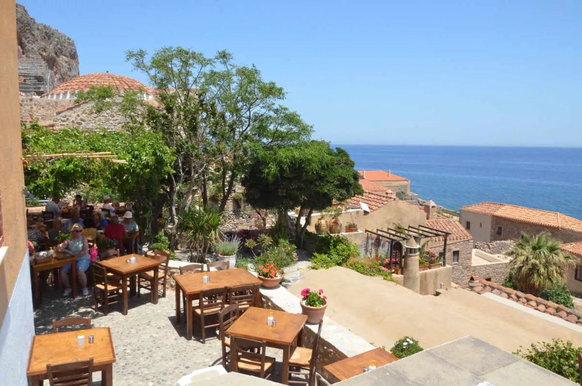 Takouras - Photo 4