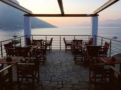 Michalaras - Photo 3