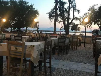 Ladorigani - Photo 1
