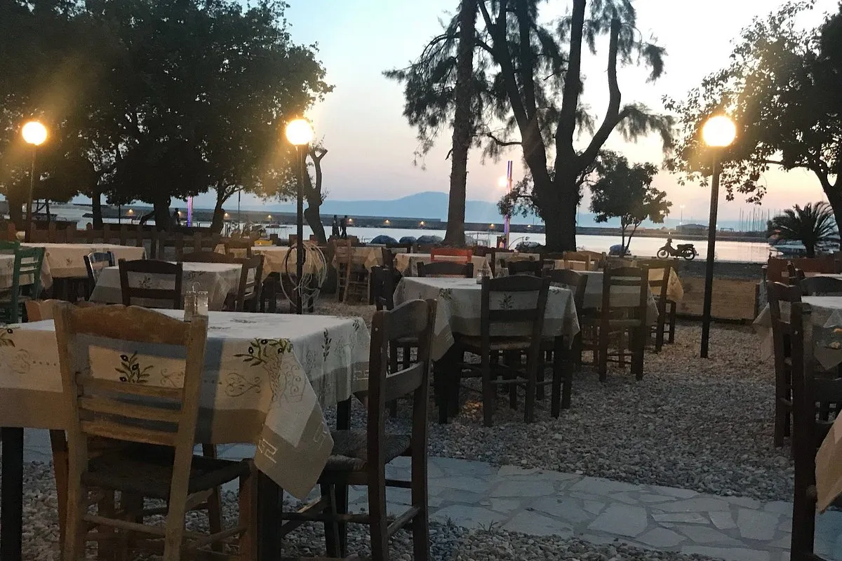 Ladorigani - Photo 1