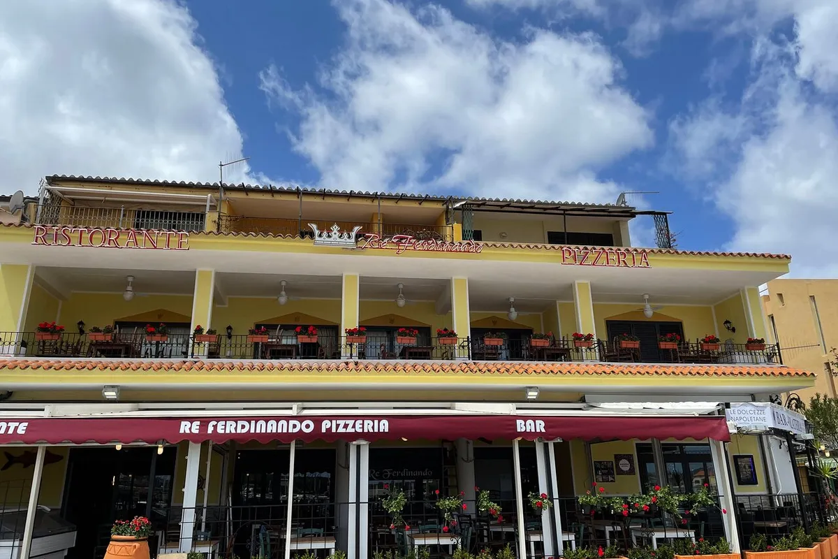 Pizzeria Re Ferdinando - Photo 1