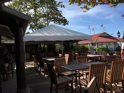 Victory Bar & Restaurant - Photo 1