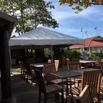 Victory Bar & Restaurant