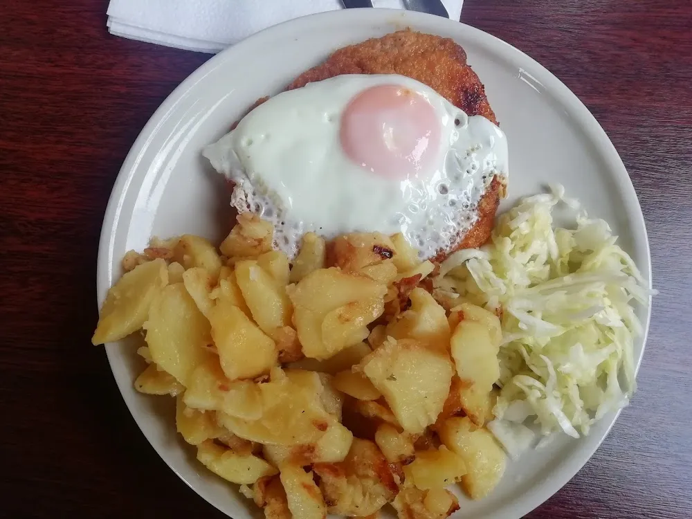 Restaurant und Eiscafe Quisisana - Photo 2