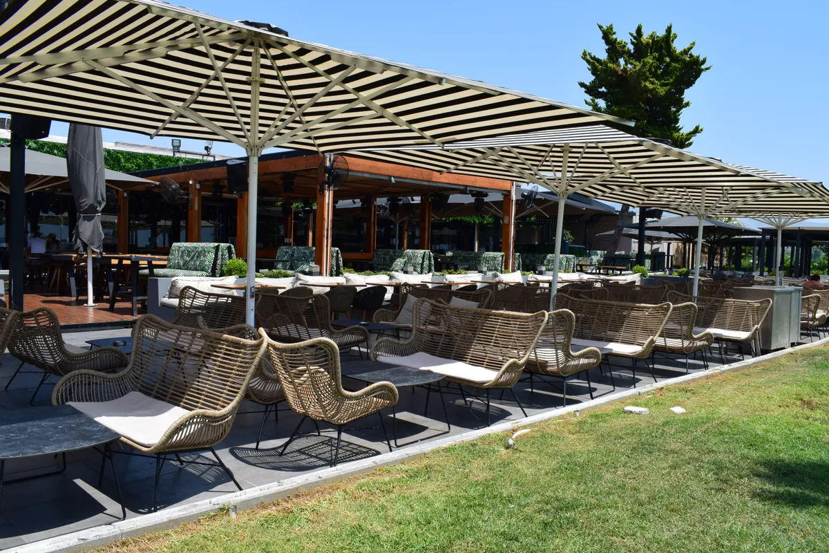 Peñarrubia Lounge - Photo 1