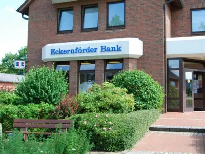 Eckernförder Bank - Photo 2