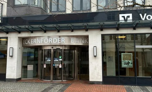 Eckernförder Bank - Photo 3