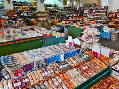 Kefalos market - Photo 3