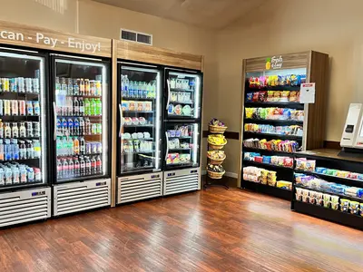 Mini Market - Photo 3
