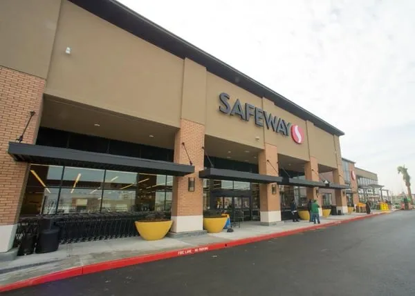 Safeway - Photo 3