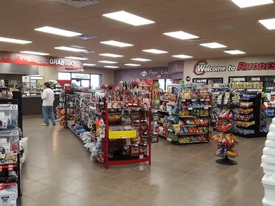 Mini Market - Photo 2