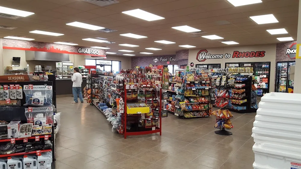 Mini Market - Photo 2