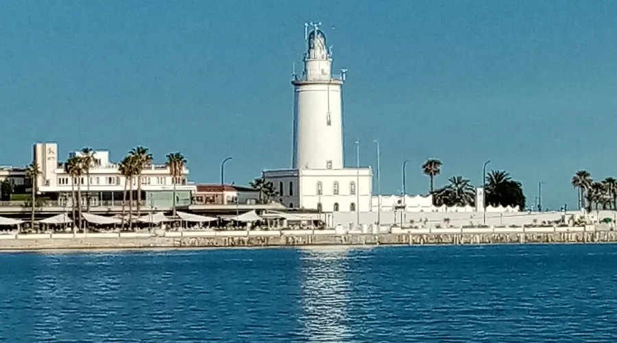 La Farola de Málaga - Photo 2