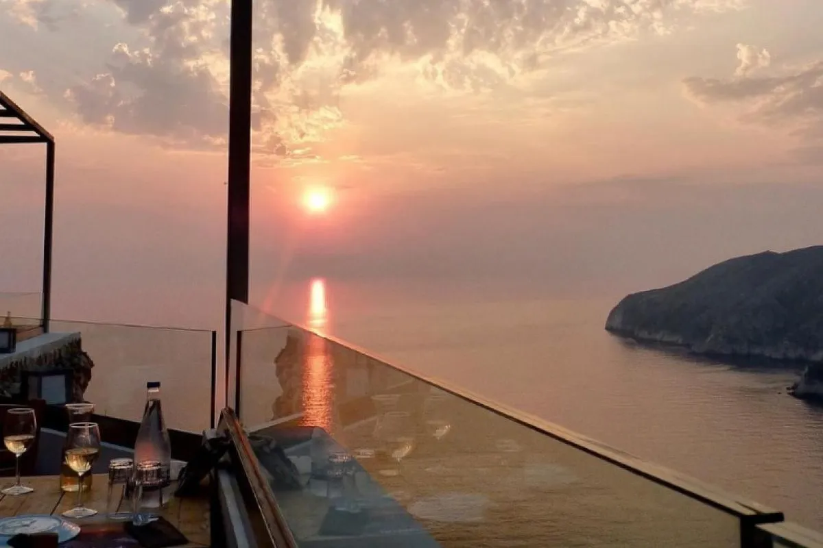 Sunset Taverna of Michalis - Photo 4