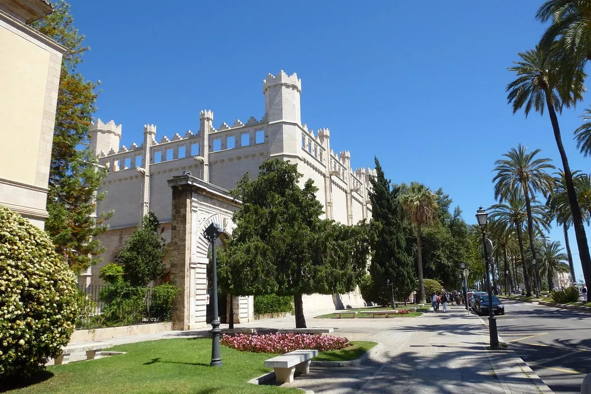 Sa Llotja - Photo 1