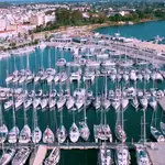 Marina Market
