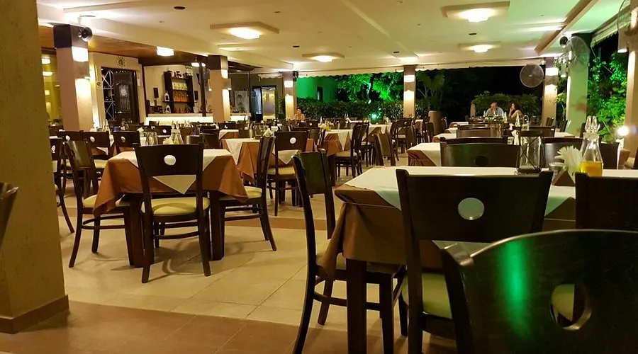 Antonis Tavern - Photo 1