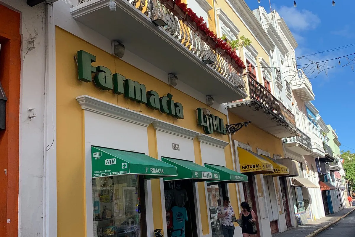 Farmacia Consuelo Sanfeliu Montolio - Photo 4