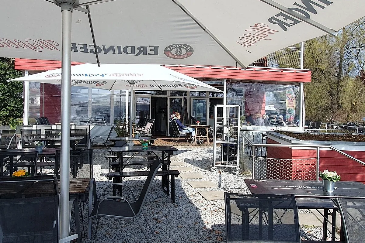 Paulines Hafencafé - Photo 4