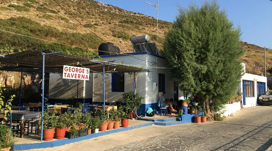 George's Taverna - Photo 1