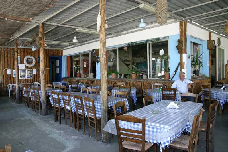 Omilos - Photo 2