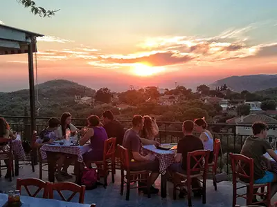 Sunset Taverna - Photo 4