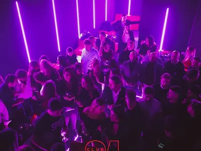 Strip club:club21 - Photo 2